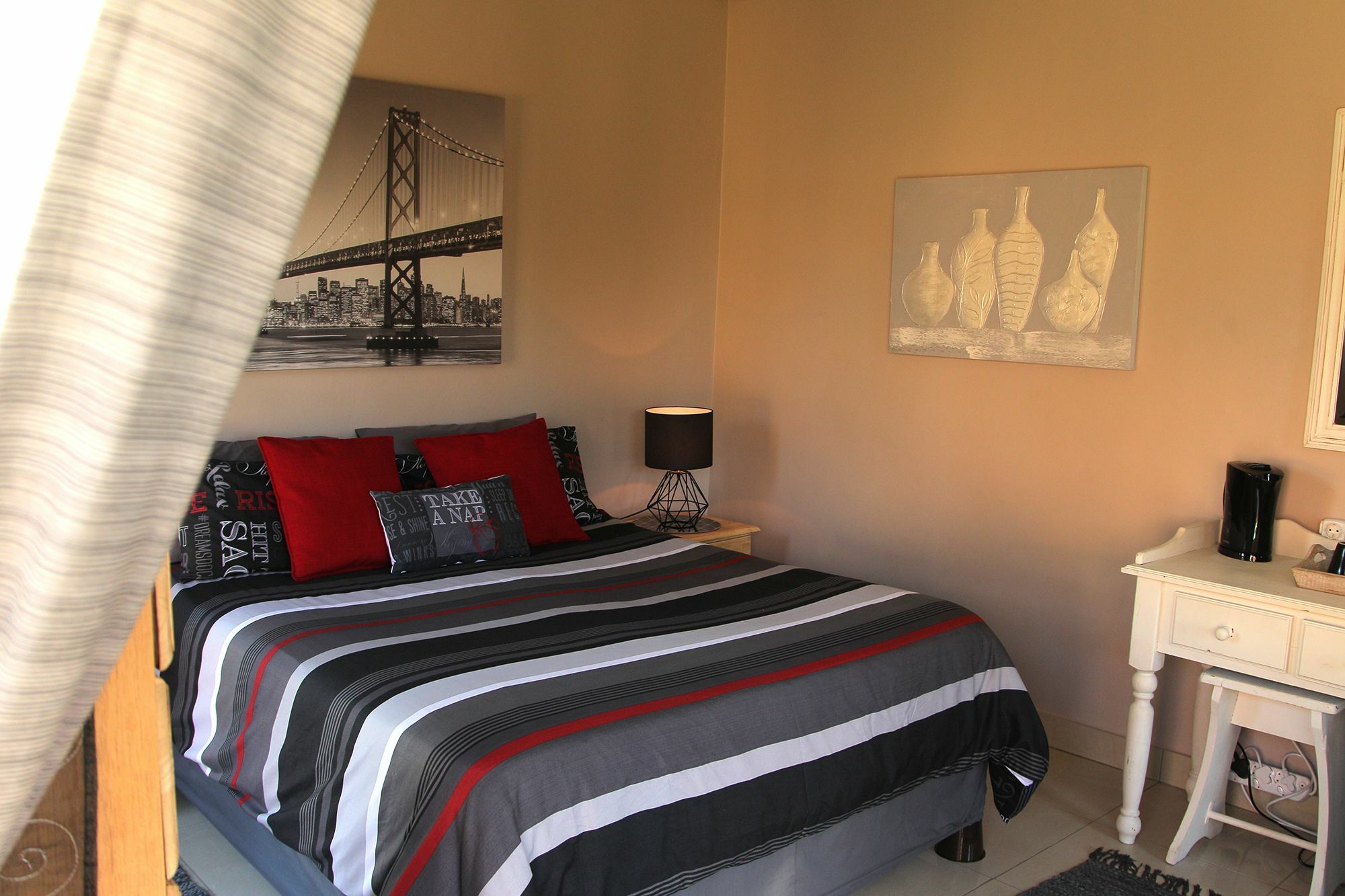 642 On Vincent Bed and Breakfast Pretoria-Noord Εξωτερικό φωτογραφία